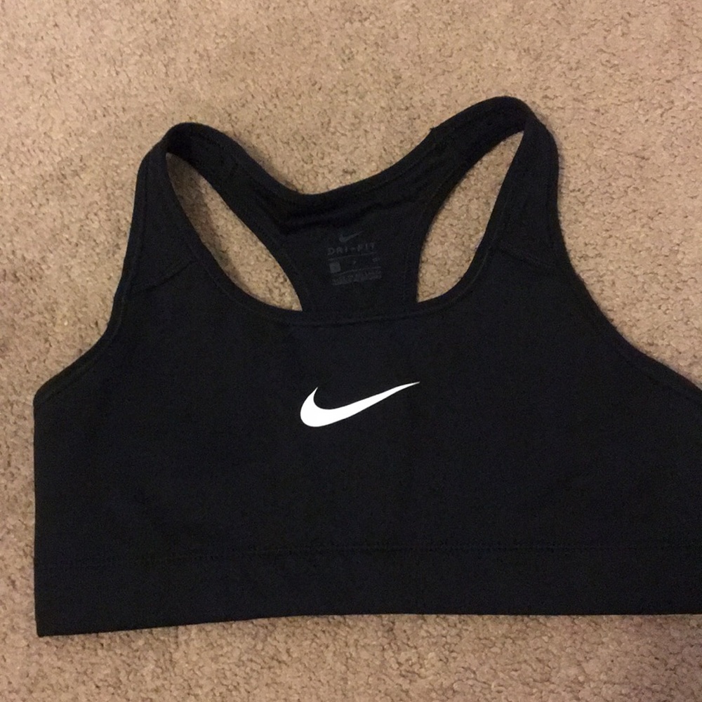 Black Nike Pro Sports Bra